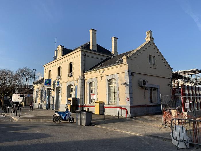 Ivry-sur-Seine - Immobilier - CENTURY 21 Raspail  - Gare d'Ivry-sur-Seine 