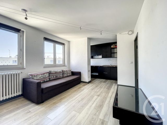 Appartement F3 à vendre - 3 pièces - 53.19 m2 - IVRY SUR SEINE - 94 - ILE-DE-FRANCE - Century 21 Raspail