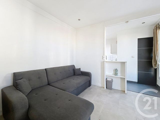 Appartement F2 à vendre - 2 pièces - 26.27 m2 - IVRY SUR SEINE - 94 - ILE-DE-FRANCE - Century 21 Raspail