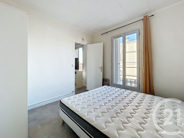 Appartement F2 à vendre - 2 pièces - 26.27 m2 - IVRY SUR SEINE - 94 - ILE-DE-FRANCE - Century 21 Raspail