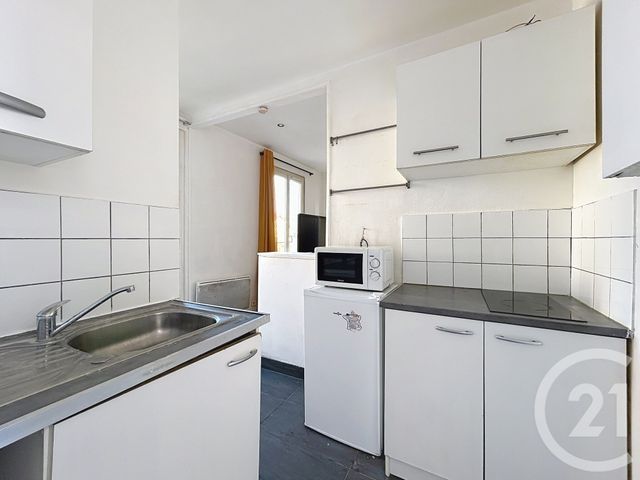 Appartement F2 à vendre - 2 pièces - 26.27 m2 - IVRY SUR SEINE - 94 - ILE-DE-FRANCE - Century 21 Raspail