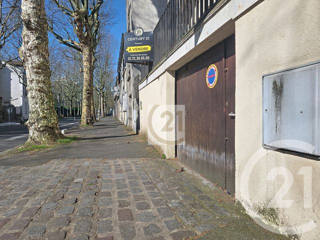 maison à vendre - 4 pièces - 74.01 m2 - IVRY SUR SEINE - 94 - ILE-DE-FRANCE - Century 21 Raspail