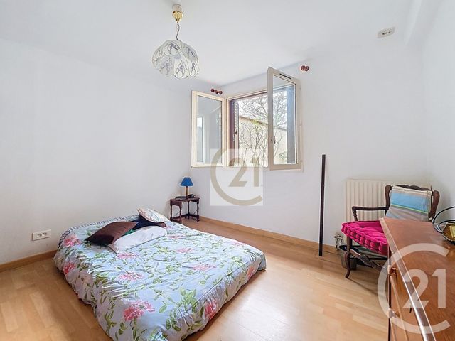 maison à vendre - 4 pièces - 74.01 m2 - IVRY SUR SEINE - 94 - ILE-DE-FRANCE - Century 21 Raspail