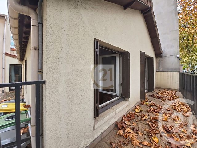 maison à vendre - 4 pièces - 74.01 m2 - IVRY SUR SEINE - 94 - ILE-DE-FRANCE - Century 21 Raspail