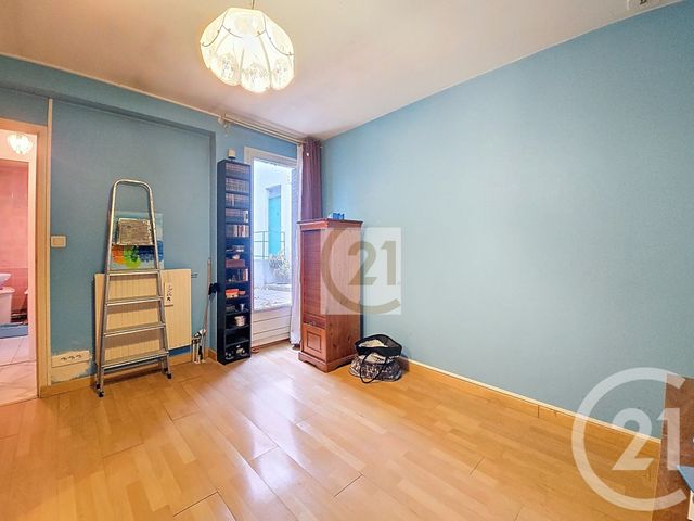 maison à vendre - 4 pièces - 74.01 m2 - IVRY SUR SEINE - 94 - ILE-DE-FRANCE - Century 21 Raspail