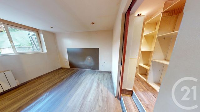 Appartement F2 à vendre - 3 pièces - 55.38 m2 - IVRY SUR SEINE - 94 - ILE-DE-FRANCE - Century 21 Raspail