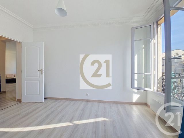 Appartement F3 à vendre - 3 pièces - 53.25 m2 - IVRY SUR SEINE - 94 - ILE-DE-FRANCE - Century 21 Raspail