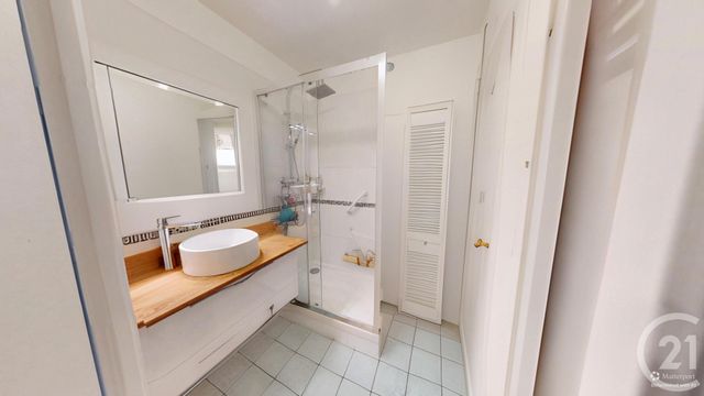 Appartement F3 à vendre - 3 pièces - 76.25 m2 - IVRY SUR SEINE - 94 - ILE-DE-FRANCE - Century 21 Raspail