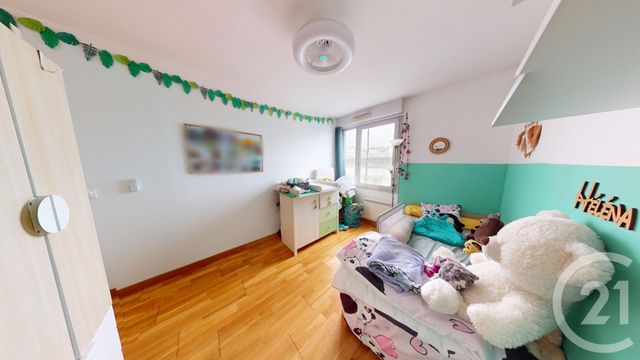 Appartement F3 à vendre - 3 pièces - 76.25 m2 - IVRY SUR SEINE - 94 - ILE-DE-FRANCE - Century 21 Raspail