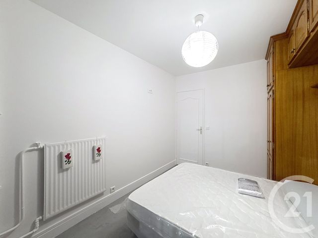 Appartement F2 à louer - 2 pièces - 42.0 m2 - IVRY SUR SEINE - 94 - ILE-DE-FRANCE - Century 21 Raspail