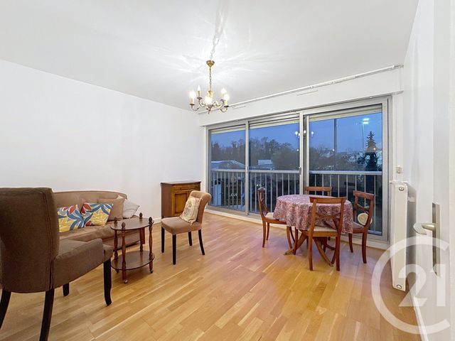 Appartement F2 à louer IVRY SUR SEINE