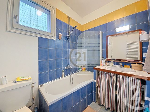 maison à vendre - 4 pièces - 73.0 m2 - IVRY SUR SEINE - 94 - ILE-DE-FRANCE - Century 21 Raspail