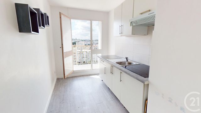 Appartement F3 à vendre - 3 pièces - 66.11 m2 - IVRY SUR SEINE - 94 - ILE-DE-FRANCE - Century 21 Raspail