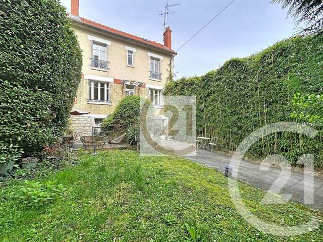 maison à vendre - 7 pièces - 166.0 m2 - IVRY SUR SEINE - 94 - ILE-DE-FRANCE - Century 21 Raspail