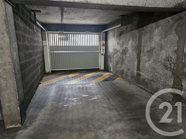 parking à vendre - 13.0 m2 - IVRY SUR SEINE - 94 - ILE-DE-FRANCE - Century 21 Raspail