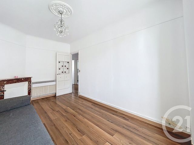 Appartement F2 à vendre - 2 pièces - 42.1 m2 - VITRY SUR SEINE - 94 - ILE-DE-FRANCE - Century 21 Raspail