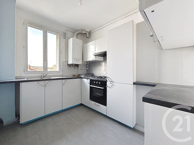 Appartement F2 à vendre - 2 pièces - 42.1 m2 - VITRY SUR SEINE - 94 - ILE-DE-FRANCE - Century 21 Raspail
