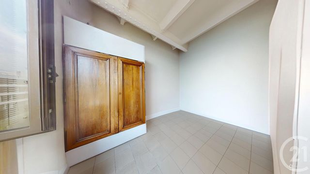 Appartement Loft à vendre - 3 pièces - 85.01 m2 - IVRY SUR SEINE - 94 - ILE-DE-FRANCE - Century 21 Raspail