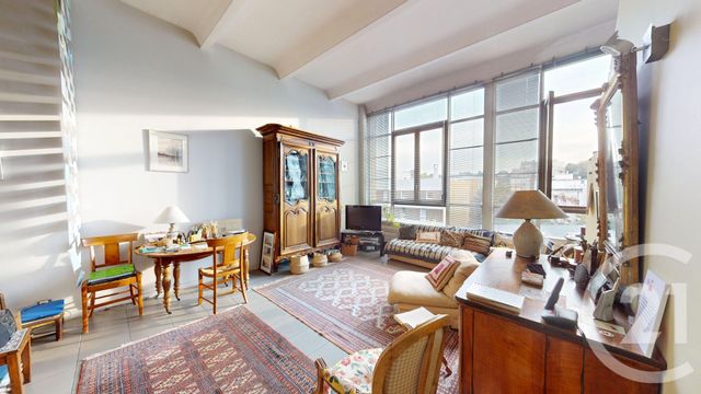 Appartement Loft à vendre - 3 pièces - 85.01 m2 - IVRY SUR SEINE - 94 - ILE-DE-FRANCE - Century 21 Raspail