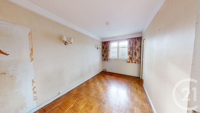 Appartement F2 à vendre - 2 pièces - 40.43 m2 - VITRY SUR SEINE - 94 - ILE-DE-FRANCE - Century 21 Raspail