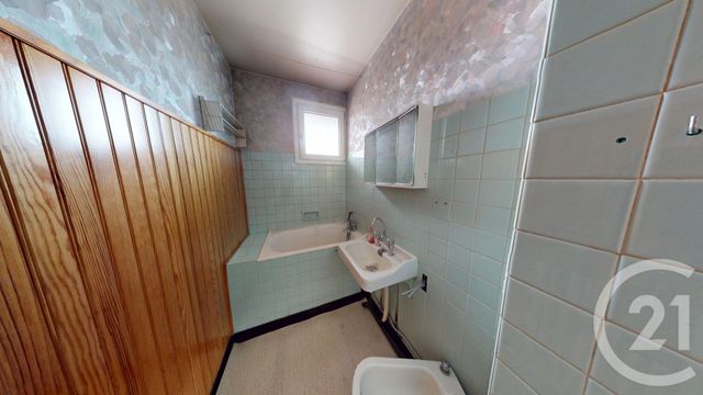 Appartement F2 à vendre - 2 pièces - 40.43 m2 - VITRY SUR SEINE - 94 - ILE-DE-FRANCE - Century 21 Raspail