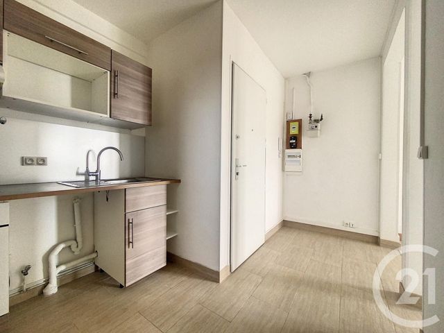 Appartement F3 à vendre - 3 pièces - 51.51 m2 - IVRY SUR SEINE - 94 - ILE-DE-FRANCE - Century 21 Raspail