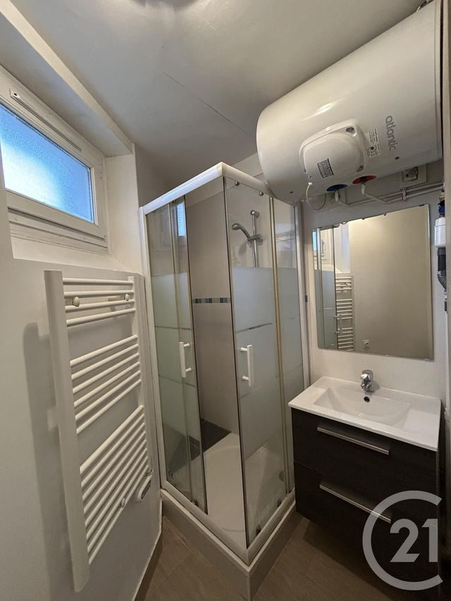 Appartement F3 à vendre - 3 pièces - 51.51 m2 - IVRY SUR SEINE - 94 - ILE-DE-FRANCE - Century 21 Raspail