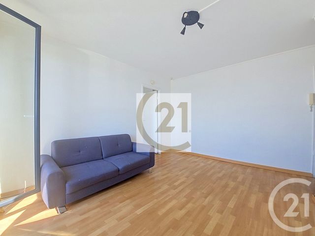 Appartement F3 à vendre - 2 pièces - 40.0 m2 - IVRY SUR SEINE - 94 - ILE-DE-FRANCE - Century 21 Raspail