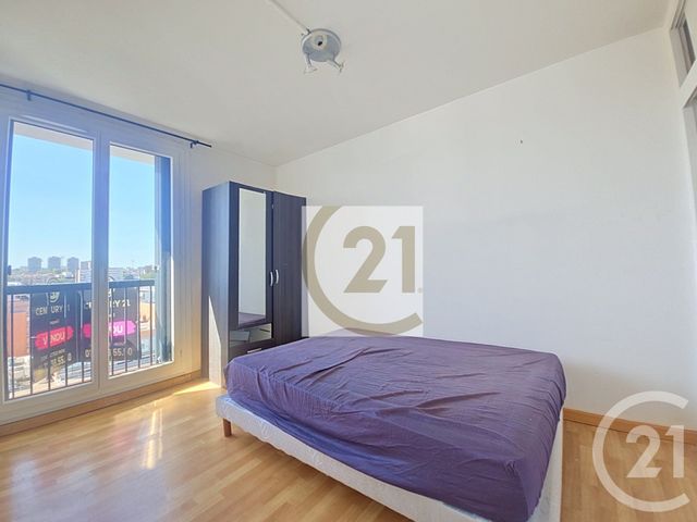 Appartement F3 à vendre - 2 pièces - 40.0 m2 - IVRY SUR SEINE - 94 - ILE-DE-FRANCE - Century 21 Raspail