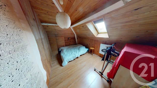 Appartement F2 à vendre - 2 pièces - 52.65 m2 - IVRY SUR SEINE - 94 - ILE-DE-FRANCE - Century 21 Raspail