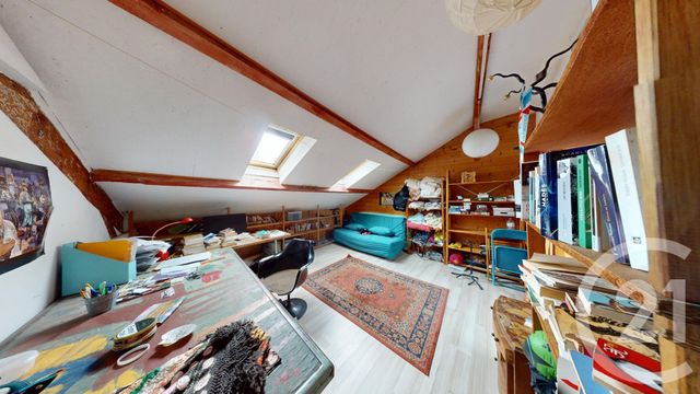 Appartement F2 à vendre - 2 pièces - 52.65 m2 - IVRY SUR SEINE - 94 - ILE-DE-FRANCE - Century 21 Raspail