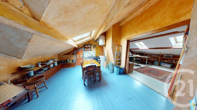 Appartement F2 à vendre - 2 pièces - 52.65 m2 - IVRY SUR SEINE - 94 - ILE-DE-FRANCE - Century 21 Raspail