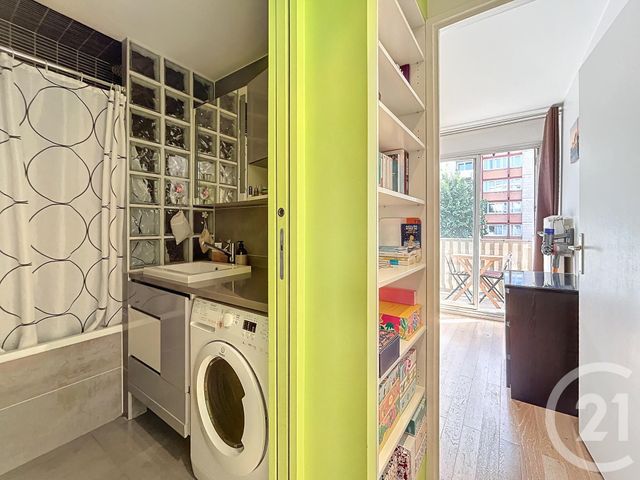 Appartement F3 à vendre - 3 pièces - 46.49 m2 - IVRY SUR SEINE - 94 - ILE-DE-FRANCE - Century 21 Raspail