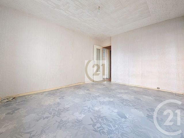Appartement F3 à vendre - 3 pièces - 53.81 m2 - IVRY SUR SEINE - 94 - ILE-DE-FRANCE - Century 21 Raspail