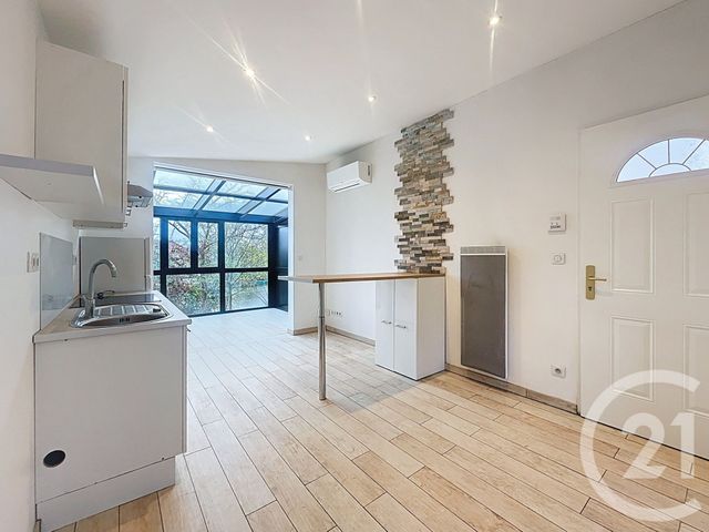 maison à louer - 1 pièce - 27.56 m2 - ORLY - 94 - ILE-DE-FRANCE - Century 21 Raspail