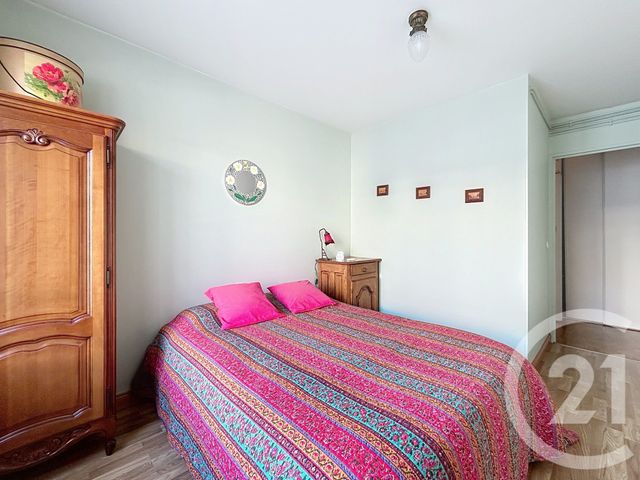 Appartement F2 à vendre - 2 pièces - 48.11 m2 - IVRY SUR SEINE - 94 - ILE-DE-FRANCE - Century 21 Raspail