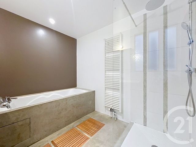 Appartement F3 à vendre - 3 pièces - 78.0 m2 - IVRY SUR SEINE - 94 - ILE-DE-FRANCE - Century 21 Raspail