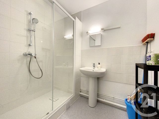 Appartement F3 à louer - 3 pièces - 66.0 m2 - VITRY SUR SEINE - 94 - ILE-DE-FRANCE - Century 21 Raspail