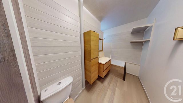 Appartement F2 à vendre - 2 pièces - 38.81 m2 - IVRY SUR SEINE - 94 - ILE-DE-FRANCE - Century 21 Raspail