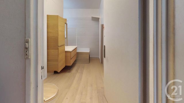 Appartement F2 à vendre - 2 pièces - 38.81 m2 - IVRY SUR SEINE - 94 - ILE-DE-FRANCE - Century 21 Raspail