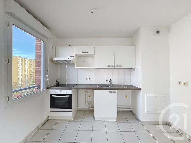 Appartement F3 à louer - 3 pièces - 58.74 m2 - VITRY SUR SEINE - 94 - ILE-DE-FRANCE - Century 21 Raspail