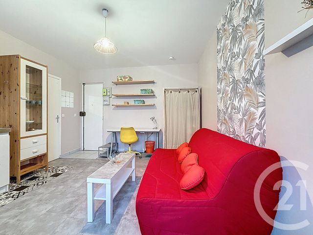 Appartement Studio à vendre - 1 pièce - 17.32 m2 - IVRY SUR SEINE - 94 - ILE-DE-FRANCE - Century 21 Raspail