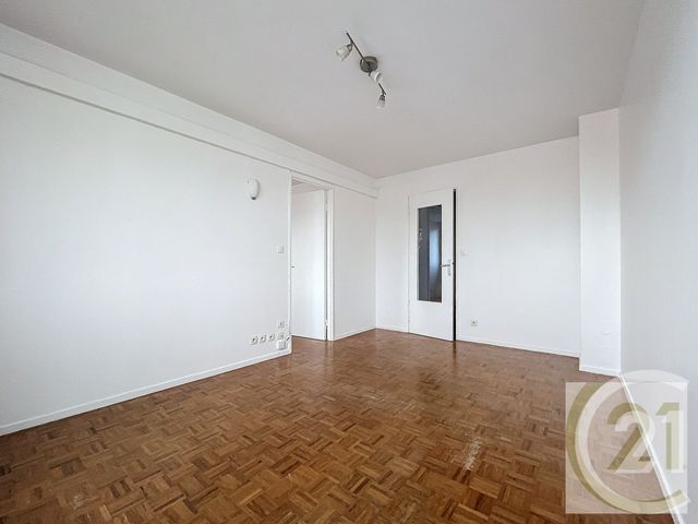 Appartement F3 à louer - 3 pièces - 50.12 m2 - IVRY SUR SEINE - 94 - ILE-DE-FRANCE - Century 21 Raspail