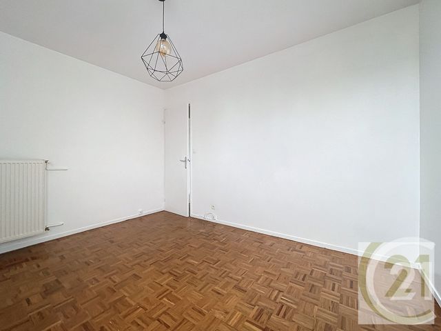 Appartement F3 à louer - 3 pièces - 50.12 m2 - IVRY SUR SEINE - 94 - ILE-DE-FRANCE - Century 21 Raspail