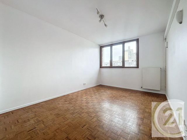 Appartement F3 à louer - 3 pièces - 50.12 m2 - IVRY SUR SEINE - 94 - ILE-DE-FRANCE - Century 21 Raspail