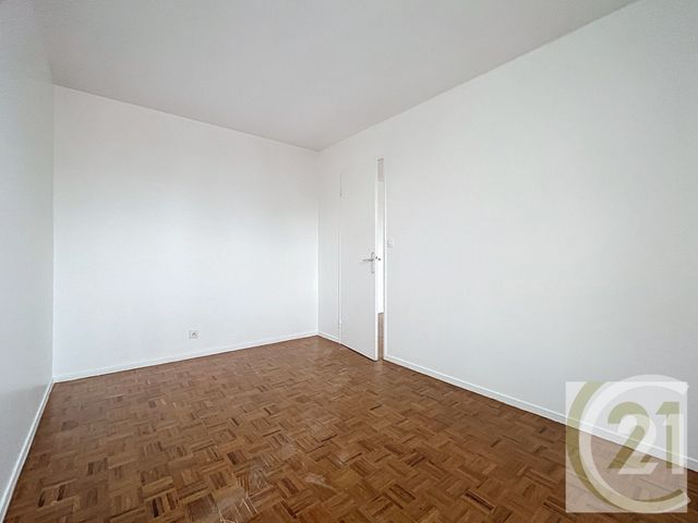 Appartement F3 à louer - 3 pièces - 50.12 m2 - IVRY SUR SEINE - 94 - ILE-DE-FRANCE - Century 21 Raspail