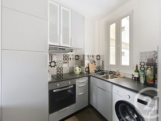 Appartement F2 à louer - 2 pièces - 31.4 m2 - PARIS - 75013 - ILE-DE-FRANCE - Century 21 Raspail
