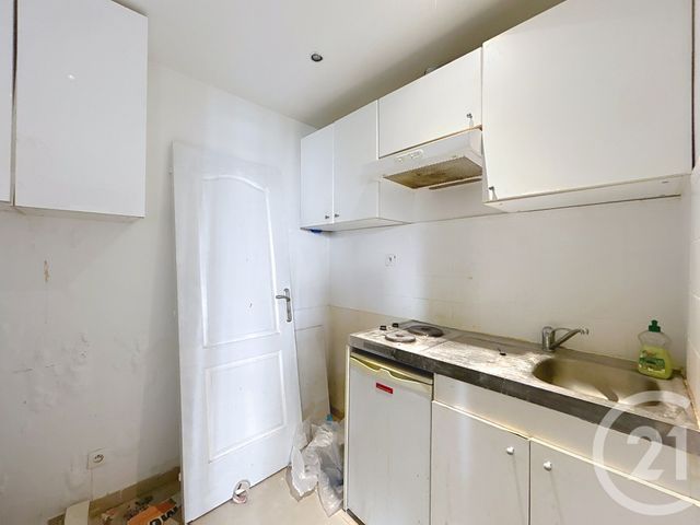 Appartement Studio à vendre - 1 pièce - 18.47 m2 - IVRY SUR SEINE - 94 - ILE-DE-FRANCE - Century 21 Raspail