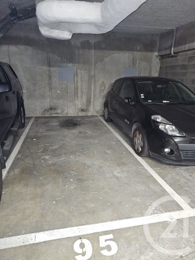 Parking à vendre IVRY SUR SEINE
