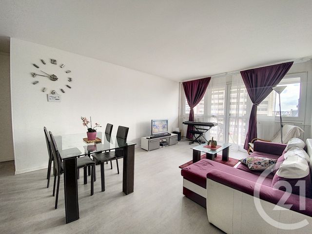 Appartement F3 à louer - 3 pièces - 67.83 m2 - IVRY SUR SEINE - 94 - ILE-DE-FRANCE - Century 21 Raspail